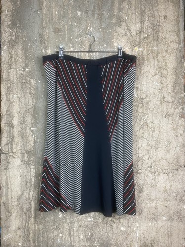 Elena miro skirt - size, 18