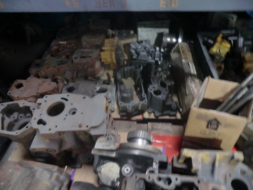 Caterpillar32 and 34 - caterpillar32,,