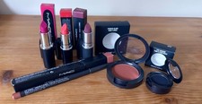 MAC COSMETICS MAKE UP BUNDLE