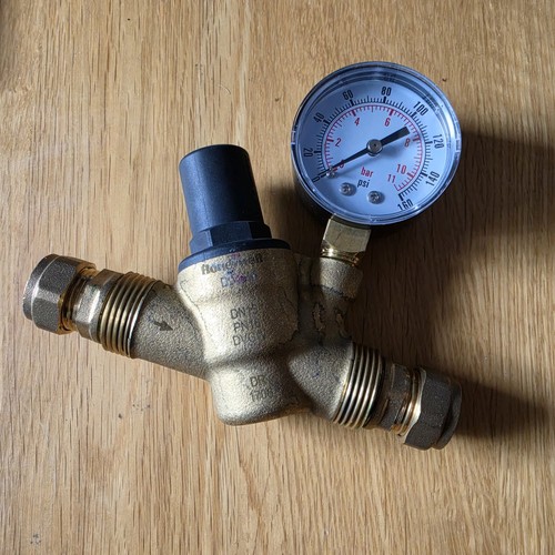 Pressure reducing valve 15mm - pressure,
