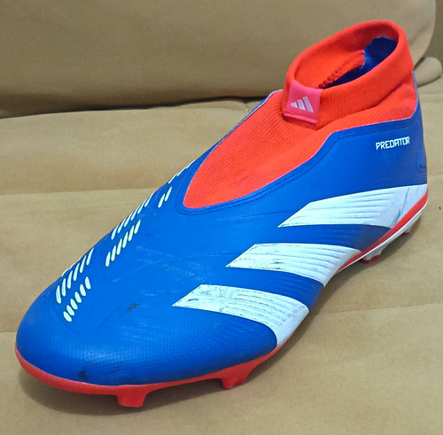 Adidas predator football boots - football,