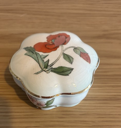 Royal worcester palissy poppy - royal,