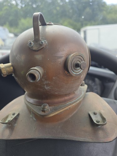 Brass vintage style diving - brass,
