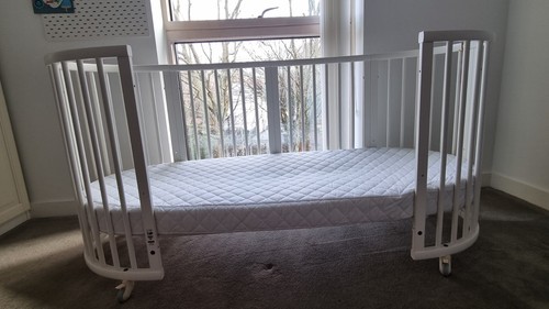 Stokke sleepi bed - v2,