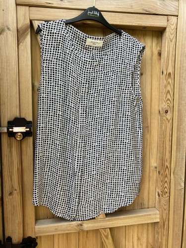 Max mara sleeveless - 14,