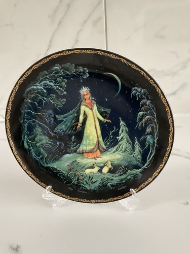 Collector plate legend of - plate, ,