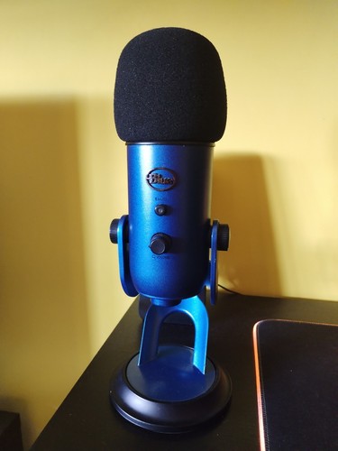 Blue yeti microphone - blue,
