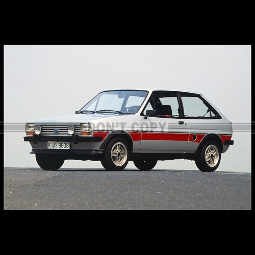 Photo 033284 ford fiesta - a.033284,