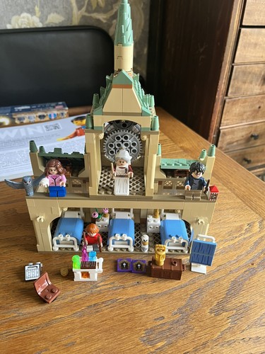 Lego 76398 hospital wing - lego,
