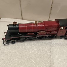 Hornby Hogwarts Express Loco
