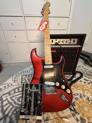 Usa fender strat - chrome, red
