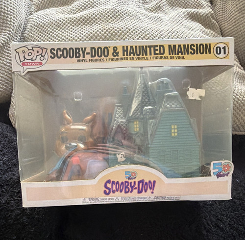 Funko pop town scooby - funko, scooby-doo