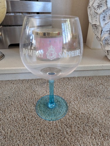 Bombay sapphire gin glass - gin,
