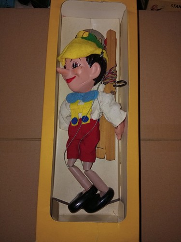 Pelham puppet pinnochio - pelham,