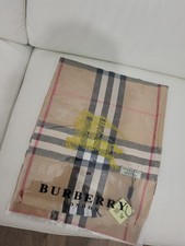 Burberry The Classic Check