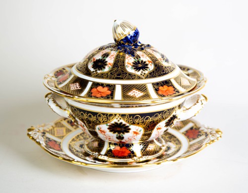 Royal crown derby old - derby,