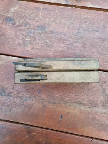 Antique vintage wooden rebate - ,