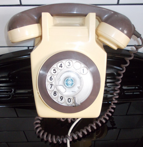 Gpo 741 wall - 741, telephone