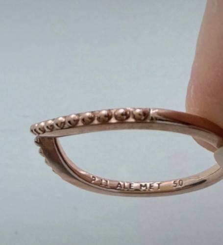 Pandora rose gold half - rose,