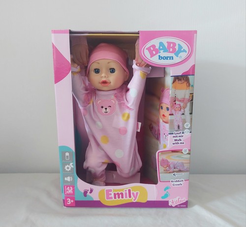 Baby born walk - baby, emily