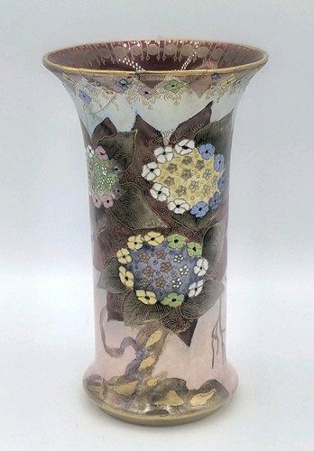 Carlton ware hydrangea pattern - hydrangea,
