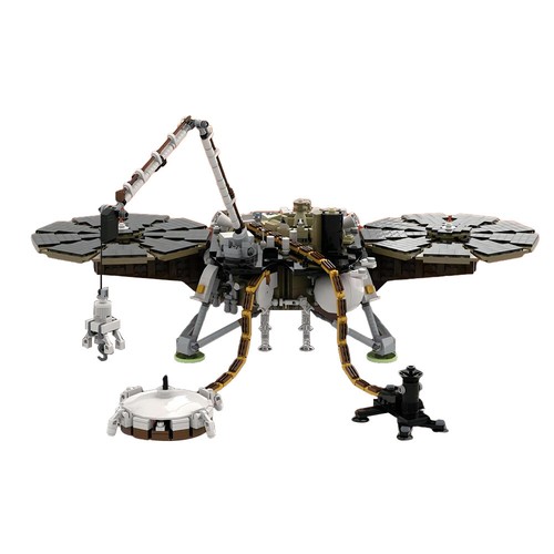 Mars lander with - with, arms