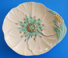 Carlton Ware Australian Design Buttercup Flower Dish 5 1/2"