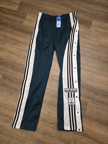 Green white black adidas - green,