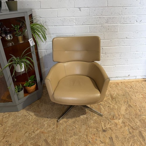 Vintage retro cream leather - cream,