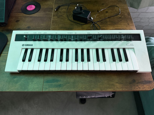 Yamaha reface virtual - cs,