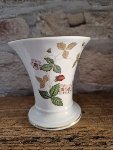 Wedgwood wild strawberry posy - wedgwood,