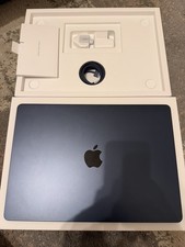 Apple MacBook Air  - 15 inch -