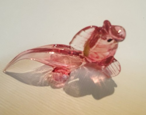 Pink clear art - glass, fish