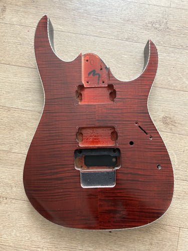 Ibanez strat basswood body - ibanez,