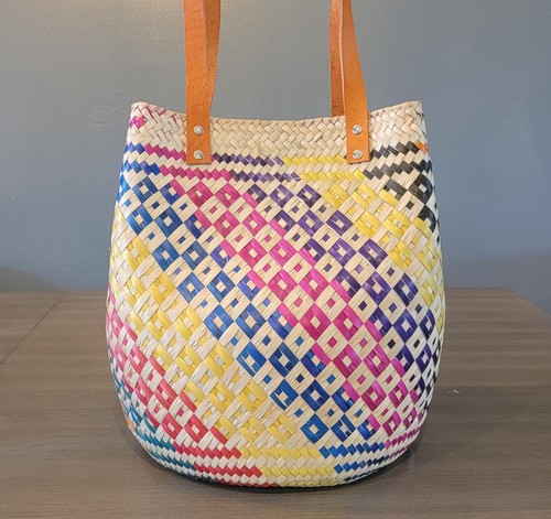 Handwoven palm tote bag - bag, –