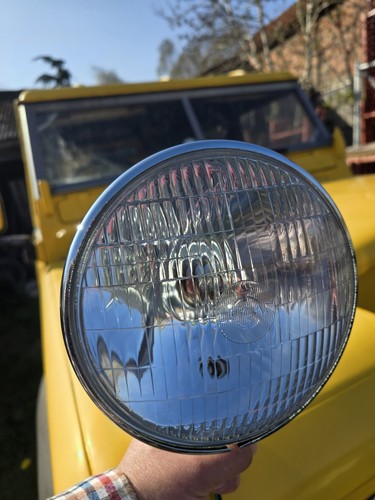 Lucas classic vintage car - lucas,
