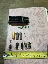 00 gauge Funeral Party And