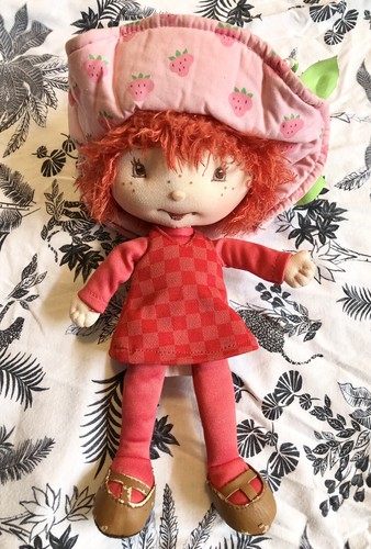 Vintage strawberry shortcake - vintage,
