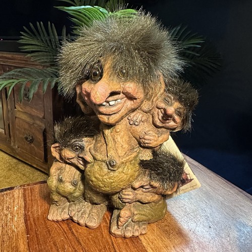 1997 nyform family - 1997, troll