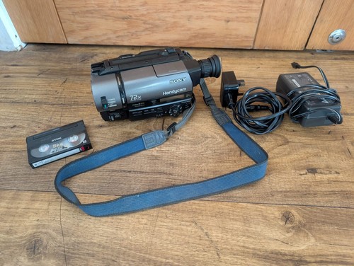Sony handycam ccd - sony,