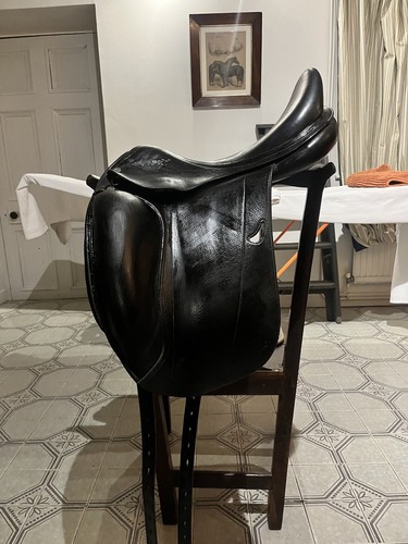 Equipe emporio dressage saddle - equipe,