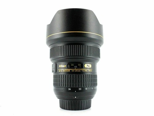 Nikon 24mm f - 14-24mm, f/2.8g