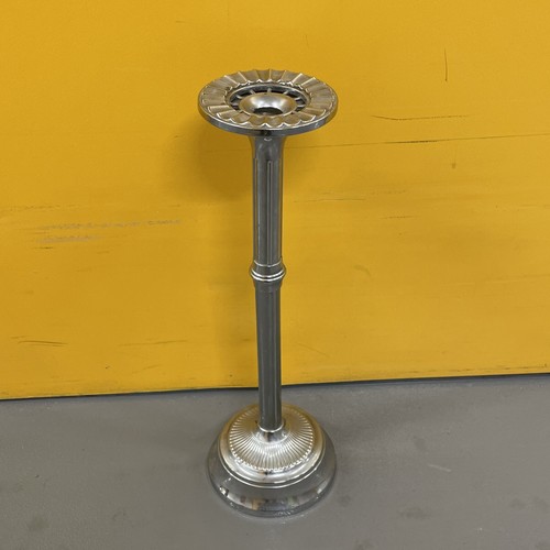 1950 floor standing - 1950’s,