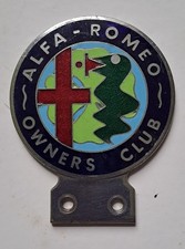 VINTAGE ALFA ROMEO OWNERS CLUB CAR BADGE / BADGEBAR / GRILLE BADGE