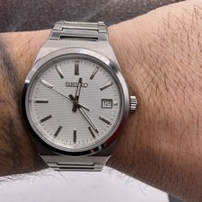 MENS SEIKO QUARTZ DATE WATCH