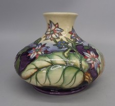 1st Quality 'Borage' Pattern