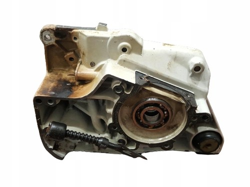 Stihl 038 380 crankcase - stihl,