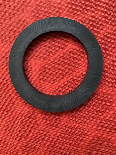 Strainer seal sealing