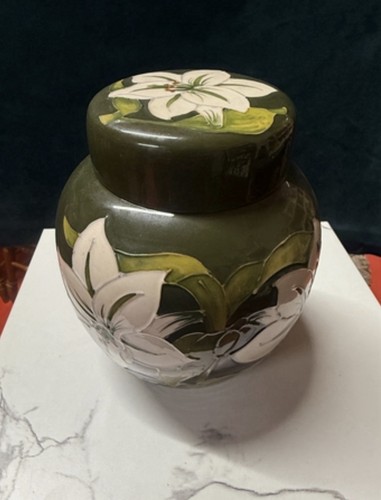 Moorcroft bemuda lilly ginger - bemuda,