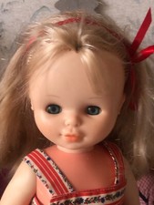 Famous: Sally year 70 50 cm original dress